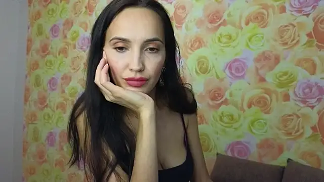 Snapshot of Lillian-Clark chatting on December 2025 11:26:02 AM Lillian-Clark online show from December 2025 11:26:02 AM