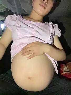 Snapshot of Van_xx chatting on October 2025 02:09:02 AM Van xx online show from October 2025 02:09:02 AM