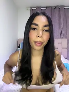 Snapshot of karolaalcendra chatting on November 2025 05:09:02 AM karolaalcendra online show from November 2025 05:09:02 AM