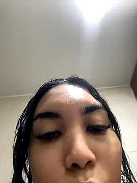 Snapshot of karolaalcendra chatting on December 2025 12:38:02 AM karolaalcendra online show from December 2025 12:38:02 AM