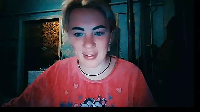 EmmaCat  online show from January 2026 02:58:01 AM