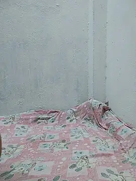 Snapshot of bigcutecouple chatting on July 2026 06:43:02 PM bigcutecouple online show from July 2026 06:43:02 PM