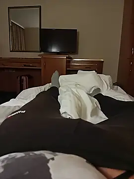 Snapshot of fullystroked chatting on November 2025 07:51:02 PM fullystroked online show from November 2025 07:51:02 PM