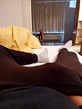 Snapshot of fullystroked chatting on December 2025 01:20:02 PM fullystroked online show from December 2025 01:20:02 PM