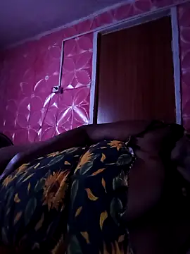 Rosabela04 online show from February 2026 11:45:01 PM