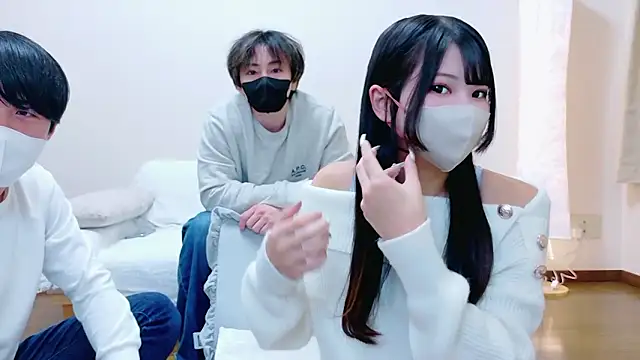 Snapshot of Ruru-shuv chatting on November 2025 11:38:02 AM Ruru-shuv online show from November 2025 11:38:02 AM