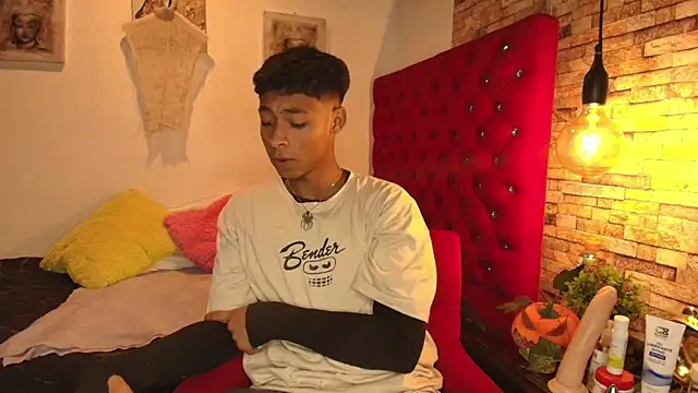 CoffeNaughty nom online show from October 2025 04:12:02 AM