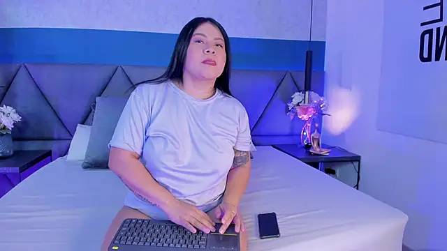 Amber Santana online show from June 2026 01:38:02 AM