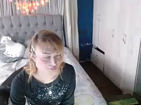 skarleth hot21 online show from September 2025 08:20:02 PM