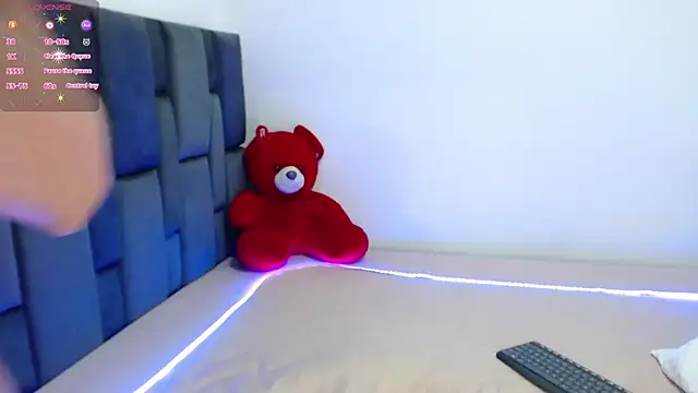 Snapshot of sara_joker chatting on October 2025 11:15:01 PM sara joker online show from October 2025 11:15:01 PM