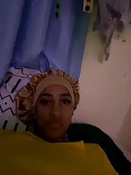 Snapshot of flore-cita chatting on September 2025 03:08:02 AM flore-cita online show from September 2025 03:08:02 AM