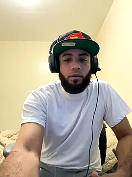 LeoPR00 online show from October 2025 02:31:01 PM