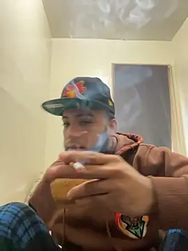 LeoPR00 online show from October 2025 04:42:02 PM