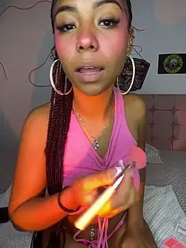 Snapshot of PrettyTiana_ chatting on November 2025 07:24:02 PM PrettyTiana online show from November 2025 07:24:02 PM