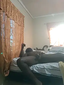 Snapshot of Black_Stallionz chatting on November 2025 12:16:01 PM Black Stallionz online show from November 2025 12:16:01 PM