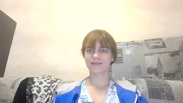 Loriven online show from September 2025 08:02:02 PM