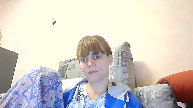 Loriven online show from October 2025 07:20:02 PM