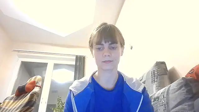 Loriven online show from October 2025 07:24:02 PM