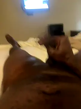 Snapshot of 1HOEBOSS chatting on October 2025 10:19:02 AM 1HOEBOSS online show from October 2025 10:19:02 AM