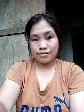 Luyen004 online show from April 2026 10:49:02 AM