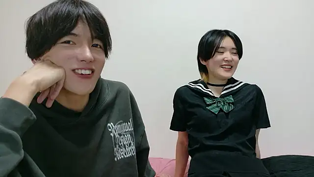 Snapshot of komei_abe chatting on November 2025 12:30:01 PM komei abe online show from November 2025 12:30:01 PM