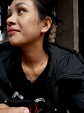 Snapshot of Na_xx chatting on November 2025 02:24:02 AM Na xx online show from November 2025 02:24:02 AM