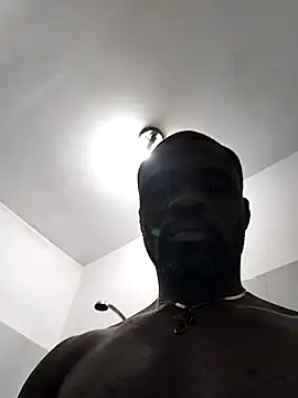 Snapshot of Kwasi-a chatting on October 2025 04:06:02 PM Kwasi-a online show from October 2025 04:06:02 PM