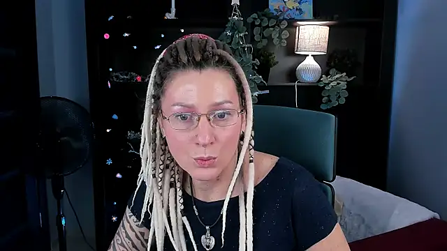 UmaSpace online show from December 2025 05:14:01 AM