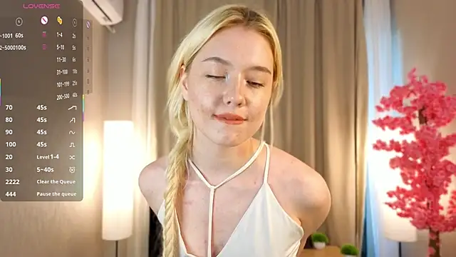 Flirty lee online show from October 2025 02:12:02 PM