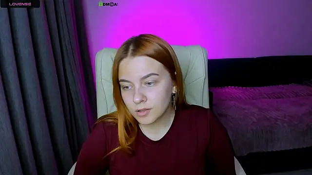 Snapshot of red__dizzy chatting on September 2025 08:34:02 PM red dizzy online show from September 2025 08:34:02 PM