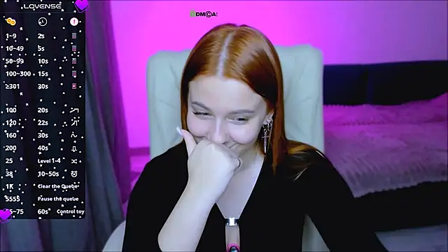 Snapshot of red__dizzy chatting on October 2025 08:28:01 PM red dizzy online show from October 2025 08:28:01 PM