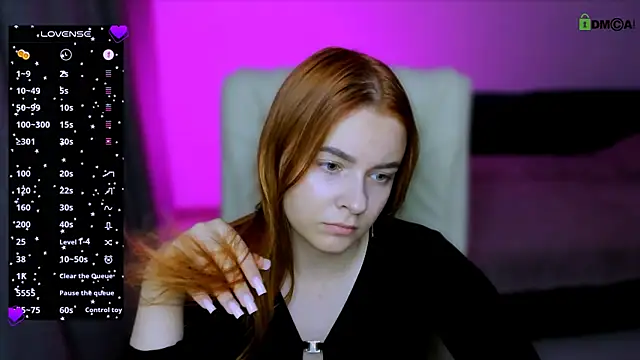 Snapshot of red__dizzy chatting on October 2025 10:30:01 PM red dizzy online show from October 2025 10:30:01 PM