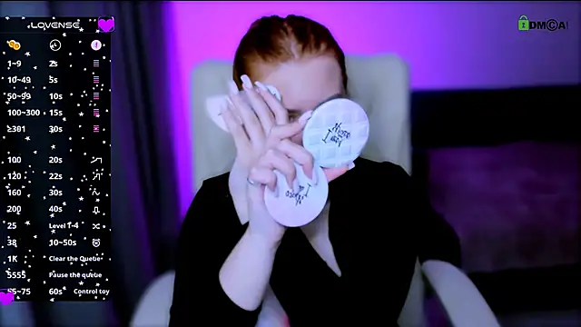 Snapshot of red__dizzy chatting on October 2025 07:14:02 PM red dizzy online show from October 2025 07:14:02 PM