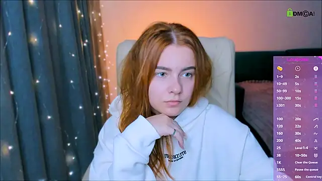 Snapshot of red__dizzy chatting on October 2025 03:02:02 PM red dizzy online show from October 2025 03:02:02 PM