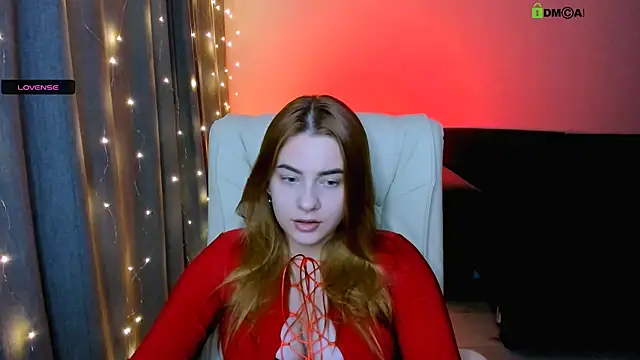 Snapshot of red__dizzy chatting on November 2025 10:07:02 PM red dizzy online show from November 2025 10:07:02 PM