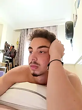 Bonk o online show from October 2025 04:28:01 PM