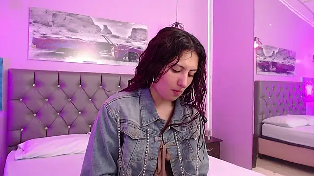 Snapshot of Sabriinaa_Foxx chatting on November 2025 12:26:01 PM Sabriinaa Foxx online show from November 2025 12:26:01 PM