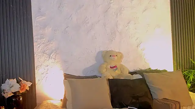 Snapshot of joselin_rouse chatting on October 2025 12:06:02 PM joselin rouse online show from October 2025 12:06:02 PM