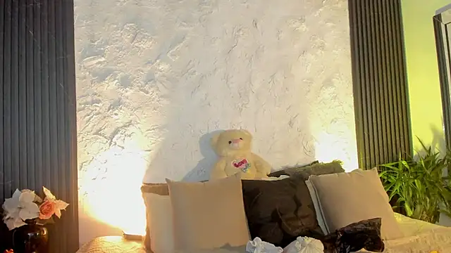 Snapshot of joselin_rouse chatting on November 2025 12:15:02 PM joselin rouse online show from November 2025 12:15:02 PM