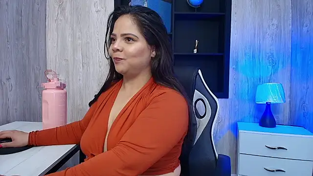 Snapshot of ROUSE_SINCLAIR chatting on February 2026 08:07:02 PM ROUSE SINCLAIR online show from February 2026 08:07:02 PM