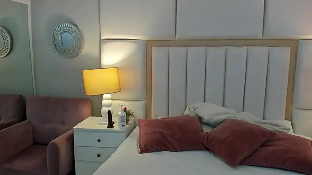 LaylaaDoll online show from February 2026 12:07:01 AM