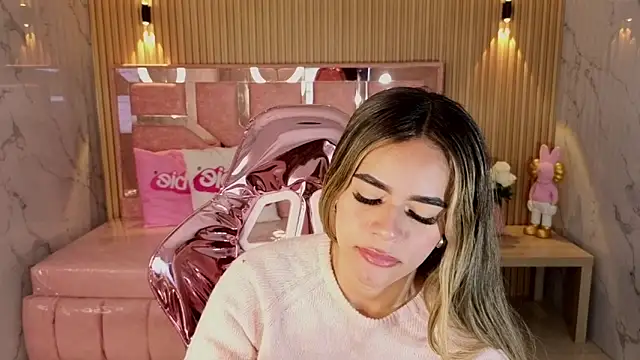 Snapshot of lilith4_s chatting on November 2025 09:03:02 PM lilith4 s online show from November 2025 09:03:02 PM