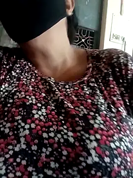 Love-890 online show from October 2025 05:49:01 AM