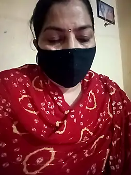 Love-890 online show from October 2025 07:00:01 PM