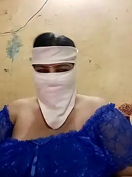 Love-890 online show from October 2025 03:34:04 PM