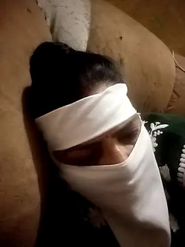 Love-890 online show from November 2025 02:18:01 PM