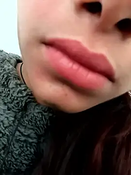 Aaisha-16 online show from January 2026 03:33:01 AM