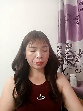 Livelulu online show from October 2025 04:57:02 AM