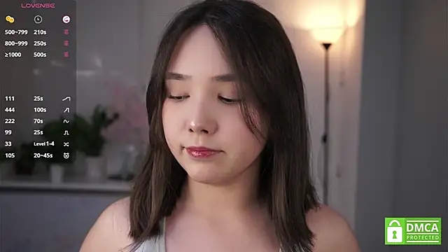 Snapshot of RenaeConnerley chatting on November 2025 05:17:02 AM RenaeConnerley online show from November 2025 05:17:02 AM