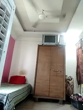 Love40777 online show from October 2025 05:05:01 AM